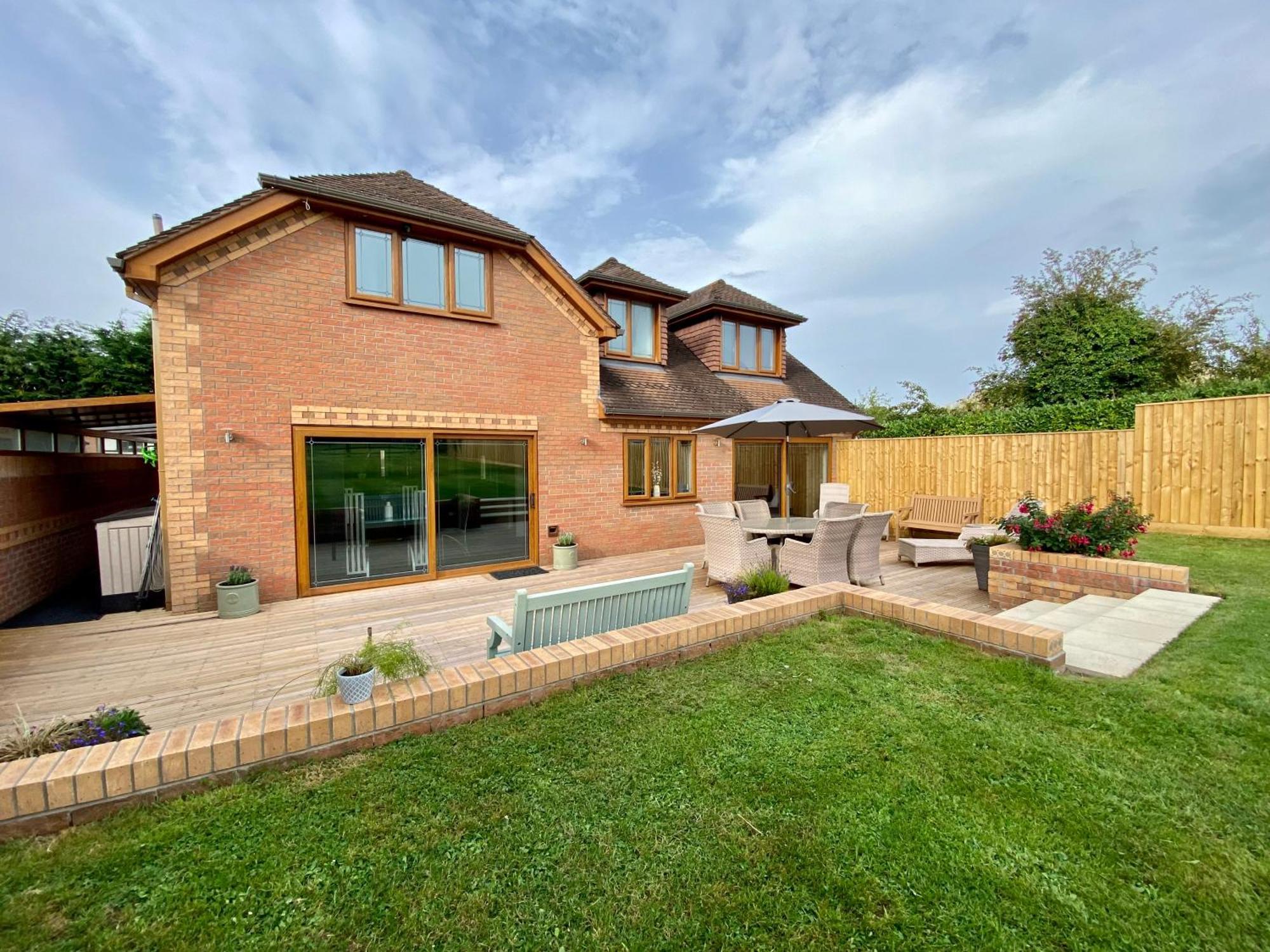 Countryside Family Home Keynsham Exteriör bild